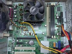 -鸿准通信科技·忠诚手机电脑维修中心(三林店)