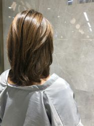 -5M HAIR SALON
