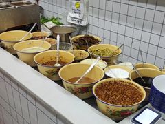 -攉转金牌豌杂面(安泰店)