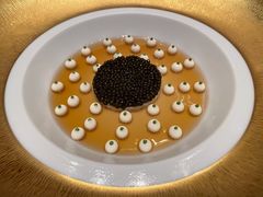 鱼子酱龙虾冻-L'ATELIER de Joel Robuchon(外滩18号店)