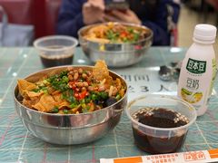 -红鼻子桂林米粉(金唐新光界店)