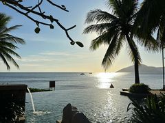 -日落吧·海景咖啡厅·餐酒吧·鸡尾酒·下午茶·乐队表演·浪漫夕阳·三亚文华东方酒店
