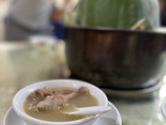 -红旗山庄(圭峰山店)