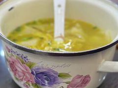 -笑来喜馄饨小笼工坊(通扬路店)