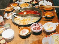 -萍姐火锅·公路夜市(武汉首店)