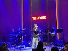 -TZ House音乐现场(来福士中心店)