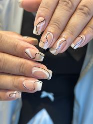 -HUII NAIL绘京美甲美睫会馆