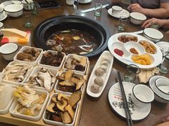 -菌乡缘·野生菌蒸汽鱼火锅(江边夜市店)