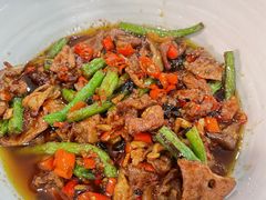 湘西大炒肉-吃饭皇帝大土家民族菜(正大广场店)