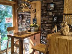 -月亮眼花园餐厅书吧酒吧