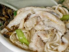 招牌黄鱼面-明呈黄鱼面馆(斜土路店)