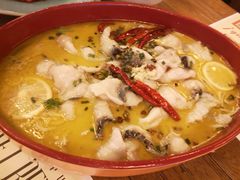 -爱啤精酿·民谣酒馆(滨江店)