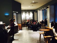 大堂-星巴克(杭州市民中心店)