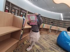 -广州市白云区图书馆