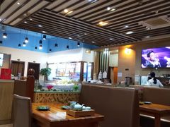 大堂-金穗园·砂锅粥.醉鸡煲火锅(长寿路店)