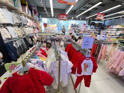 -乐友孕婴童(刘家窑店)