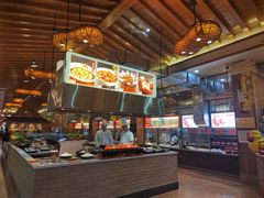 -老街坊美食汇(玉兰大街店)