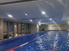 -小蓝鲸游泳培训基地(石景山店)