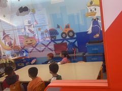 -斯坦星球AI编程·机器人科创·科学实验·信奥·思维·STEM·乐高·竞赛考级(长宁虹桥大融城荟聚中心)