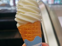 鲜奶冰淇淋-盒马鲜生(大成店)