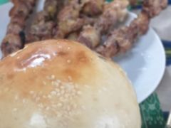 -玉龙喀什有名爱可德木烤包子