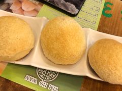 酥皮焗叉烧包-添好运点心专门店(深水埗店)