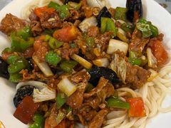 -汗腾格里·风味餐厅(新疆驻京办店)