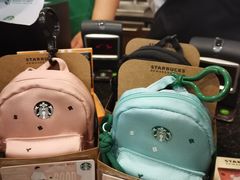 -星巴克(杭州西湖银泰1F店)