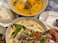 椰汁鸡汤-Pakorn's Kitchen