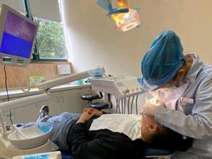 -优伢仕口腔(汽车西站店)