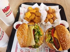 -The Habit Burger Grill 哈比特汉堡(复兴soho店)