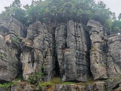 -梭布垭石林景区