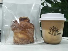 -不正咖啡(万达尊店)