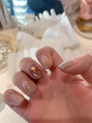 -米小兔美甲美睫