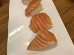 -青瓦餐厅·生鱼片·韩园烤肉(西塔店)