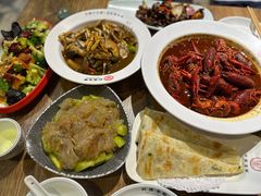 -叶派龙虾•招牌香辣蟹·海鲜(中海国际店)