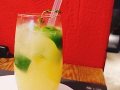-静香HOUSE·全时段融合餐厅(七星欢乐颂店)