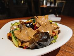 -前海沿·青岛菜(大拇指广场石老人店)