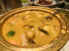 -院8里·小聚园老川菜(九眼桥店)