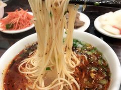 -牛一嘴·兰州牛肉面·大盘鸡(财富中心店)