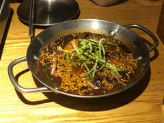 炸酱拉面-富乐满韩国正宗炸鸡韩国料理(虹泉路店)