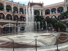 -佛罗伦萨小镇广佛名品奥特莱斯(疏港路店)