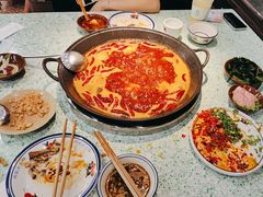 -鸿姐老火锅(疁城新天地店)