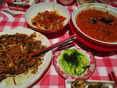 -辣小鲜·南昌大排档(船山路店)