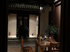 -载阳客栈