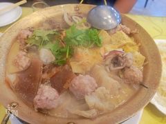 -鑫渔港海鲜本地菜·山海关浑锅(东戴河店)