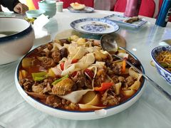 -撒拉人家.酸菜牦牛肉火锅