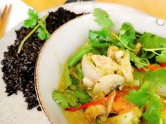 泰式绿咖喱鸡肉饭-Wagas沃歌斯(静安大悦城店)