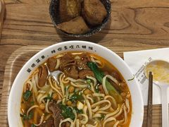 -每碗面馆(新鸿安大厦店)