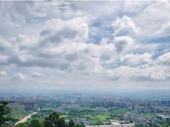 -神光山国家森林公园